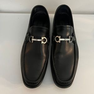 Salvatore Ferragamo Classic Loafers size 10